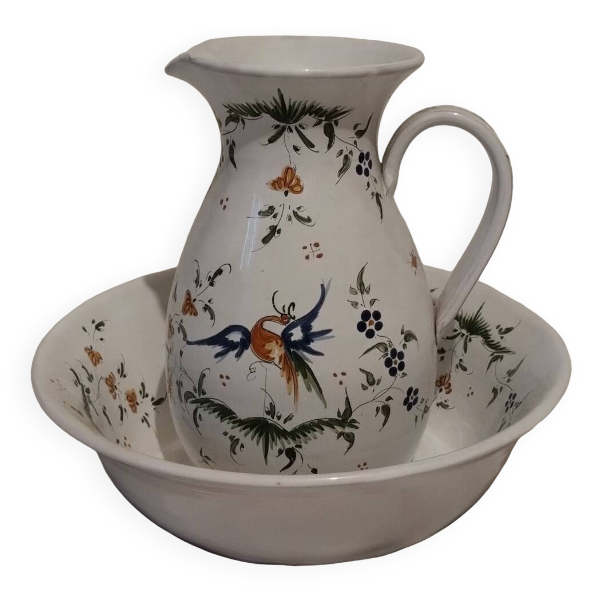 Moustiers pitcher and dish