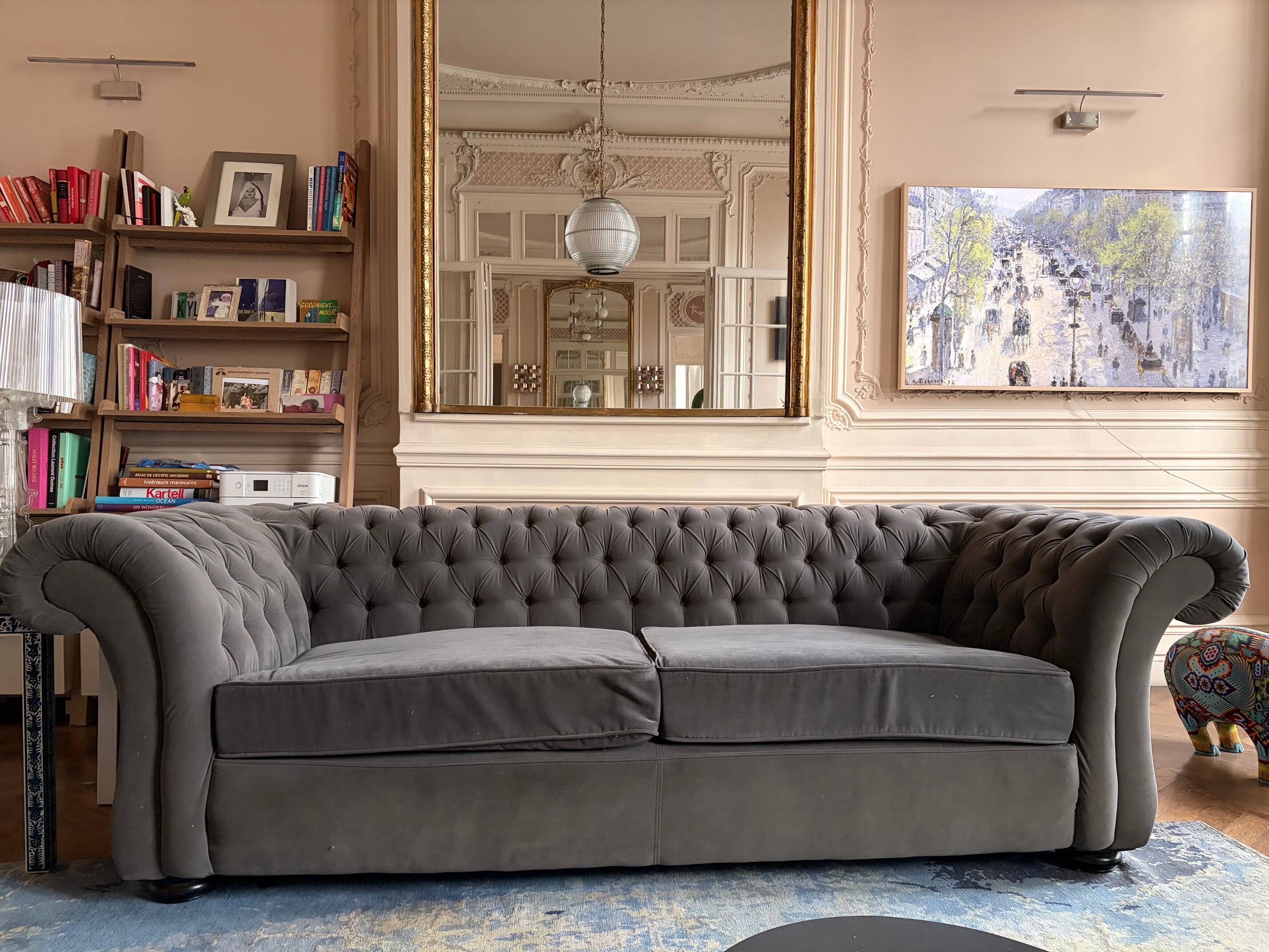 Paire de canapés Chesterfield