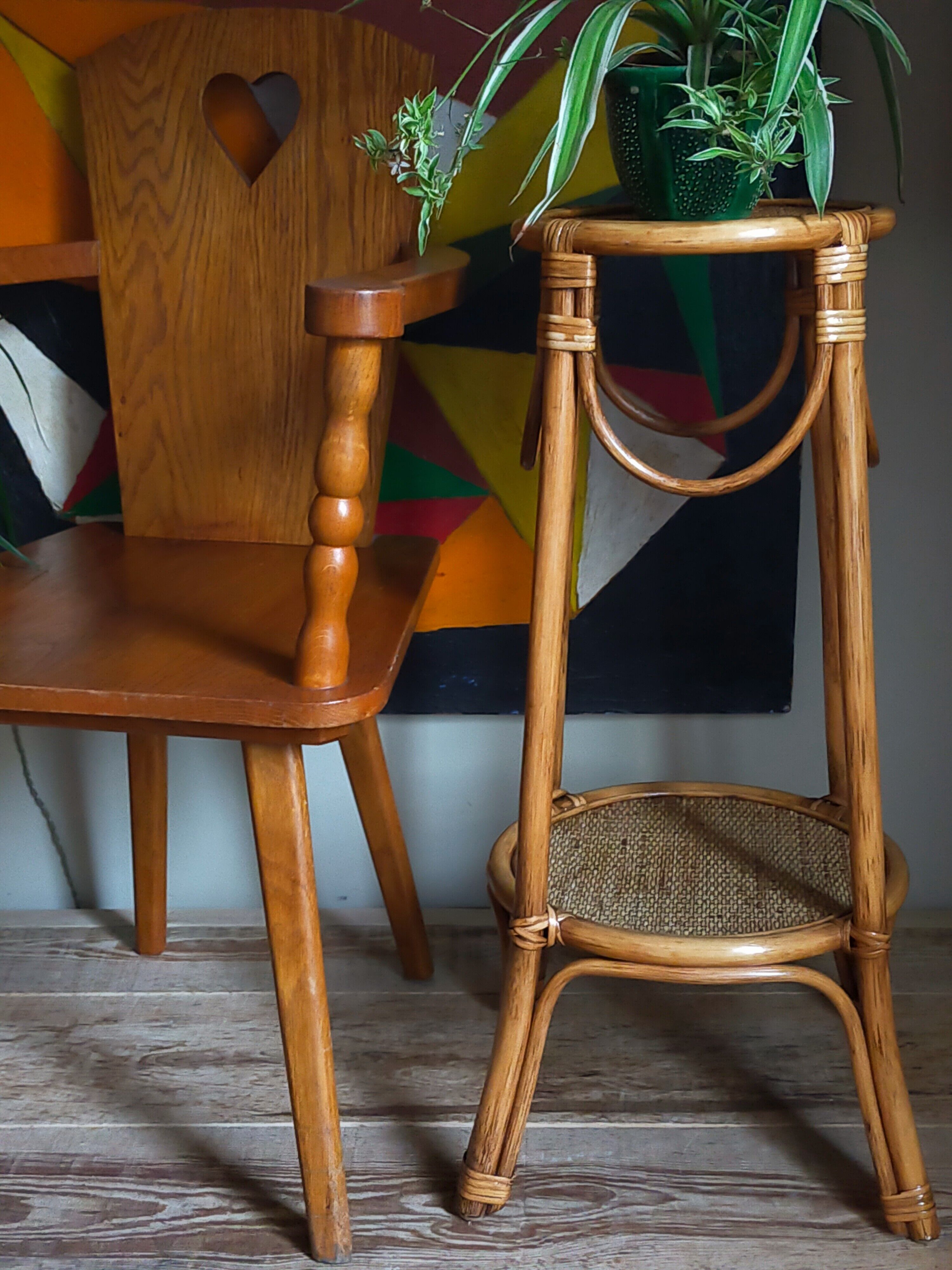 High harness in vintage rattan