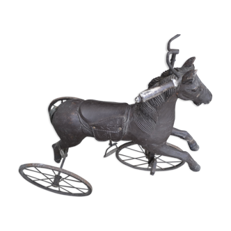 Tricycle cheval en bois