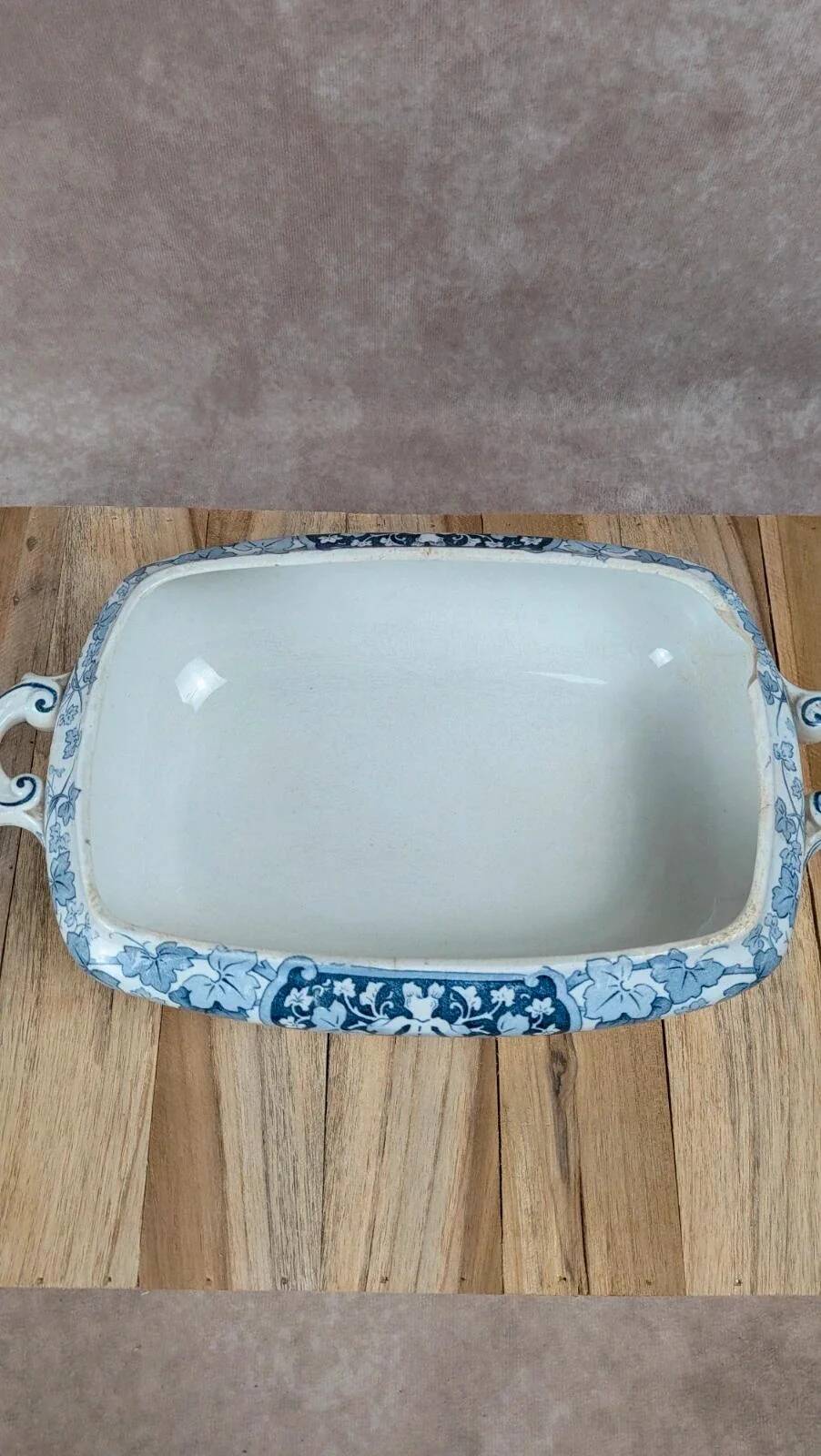Légumier ancien KG Lunéville modèle Marceau décor bleu