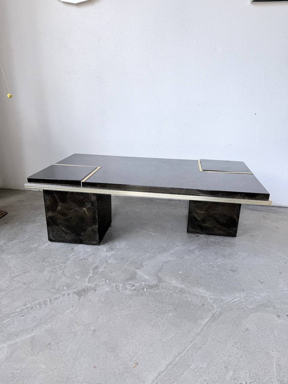 "Rizzo" lacquered and brass coffee-bar table from the 1970s.