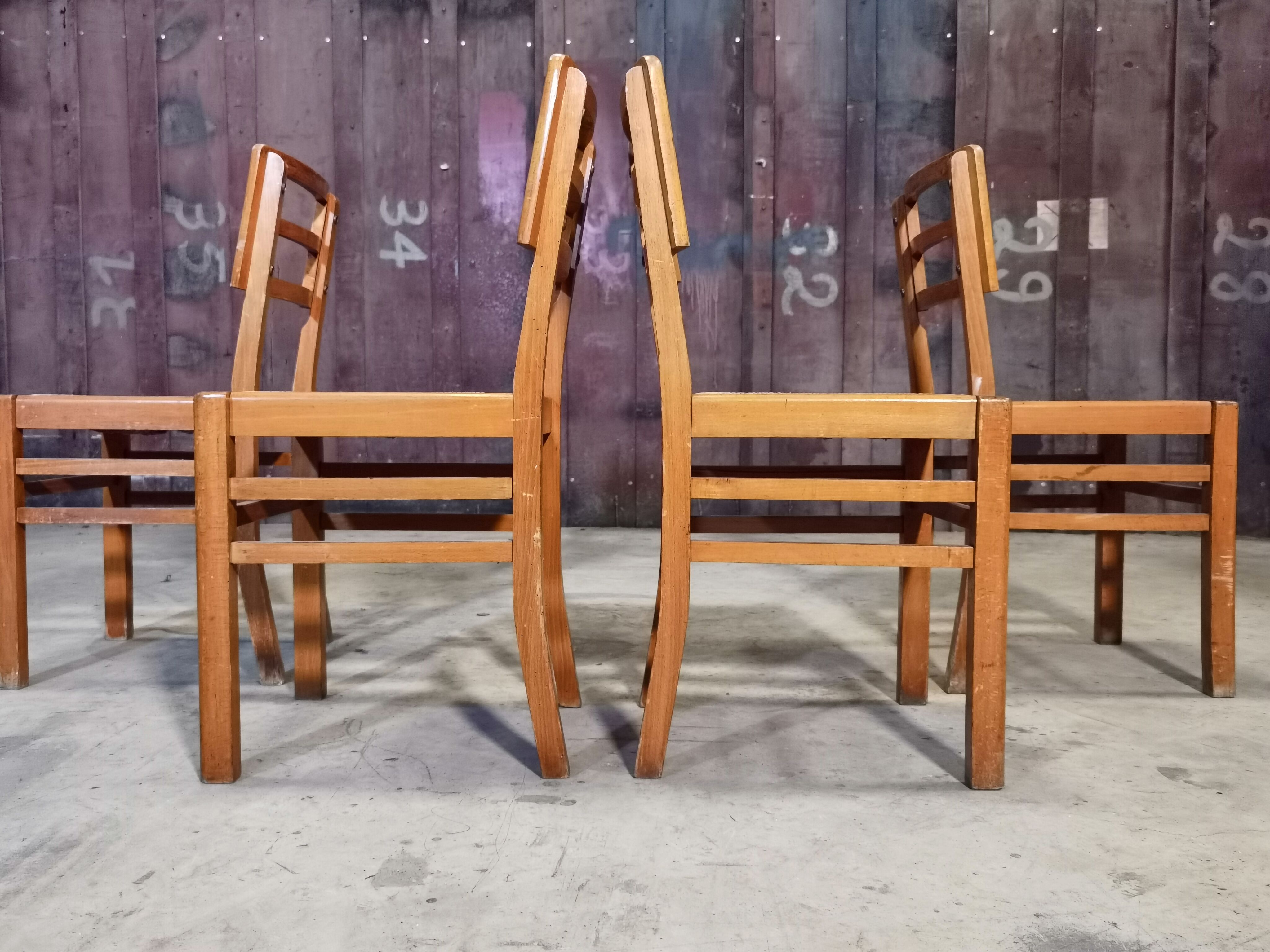 Set de 4 chaises paille de Pierre Cruège