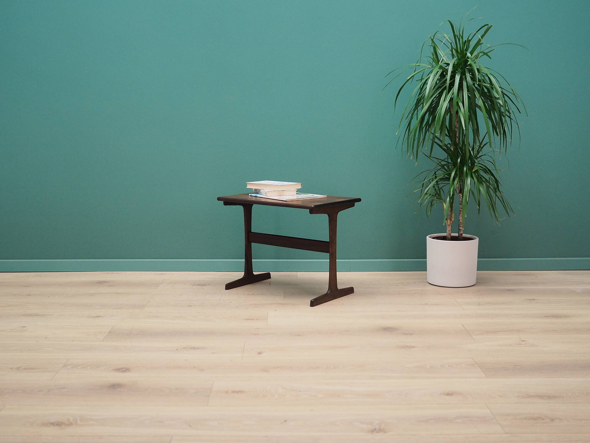 Rosewood coffee table, Danish design, 1960s, production: Denmark