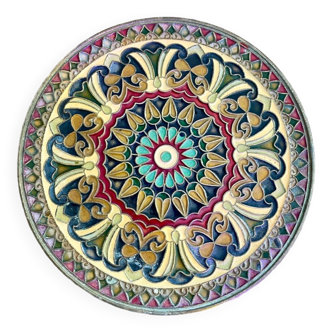 Assiette murale en laiton