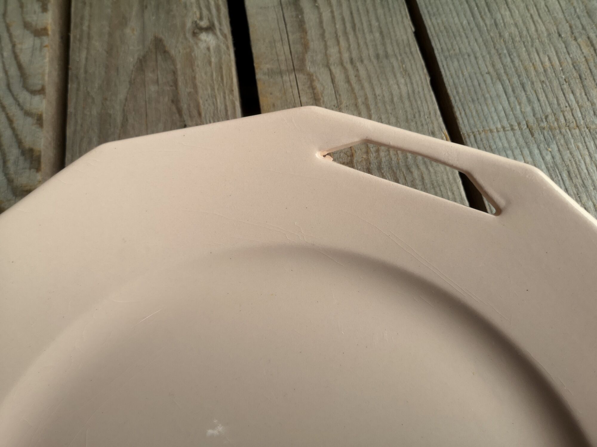 Ancient dish with anses in rose ceramics signed saint-amand