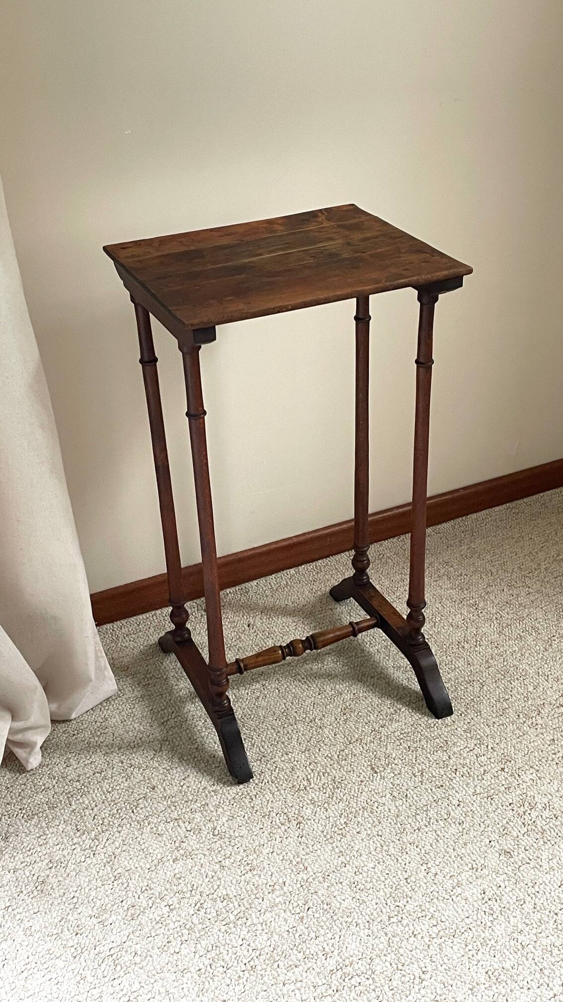 NIGHTSTAND Antique Turned Wood