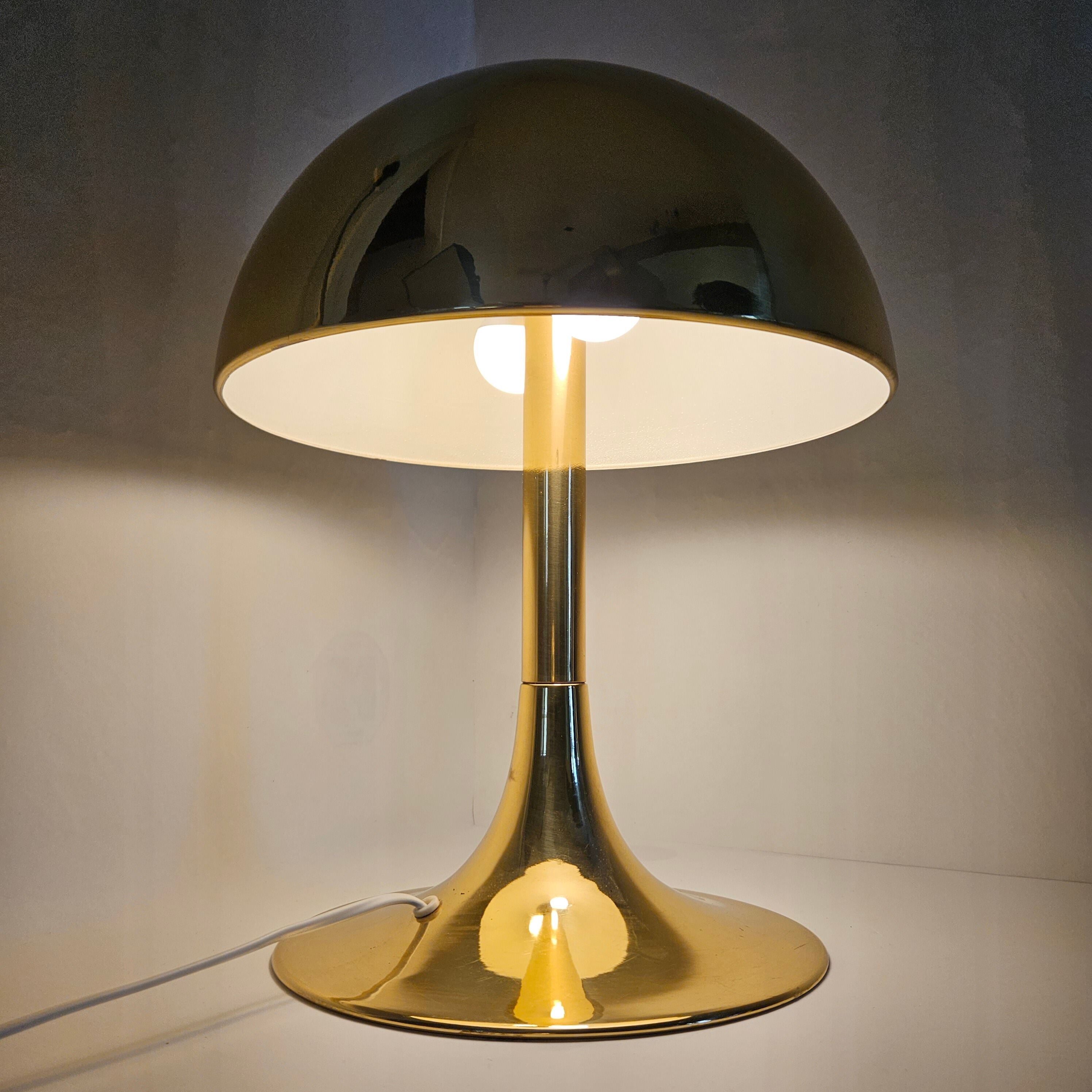 Mushroom-shaped brass table lamp, Italy, 1970s