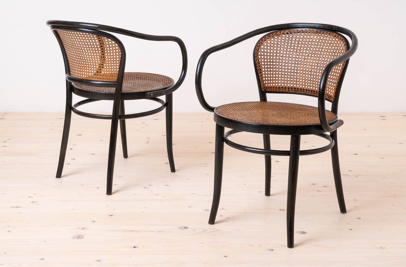 Set of 4 Thonet dining chairs by Drevounia, model 210, Czechoslovakia, 1960s