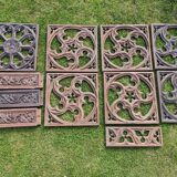 Lot de boiseries anciennes en chêne sculpté - style gothique XIXe