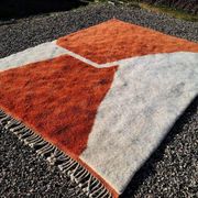 Terracotta and ecru Moroccan Mrirt rug 300x200 cm – abstract pattern