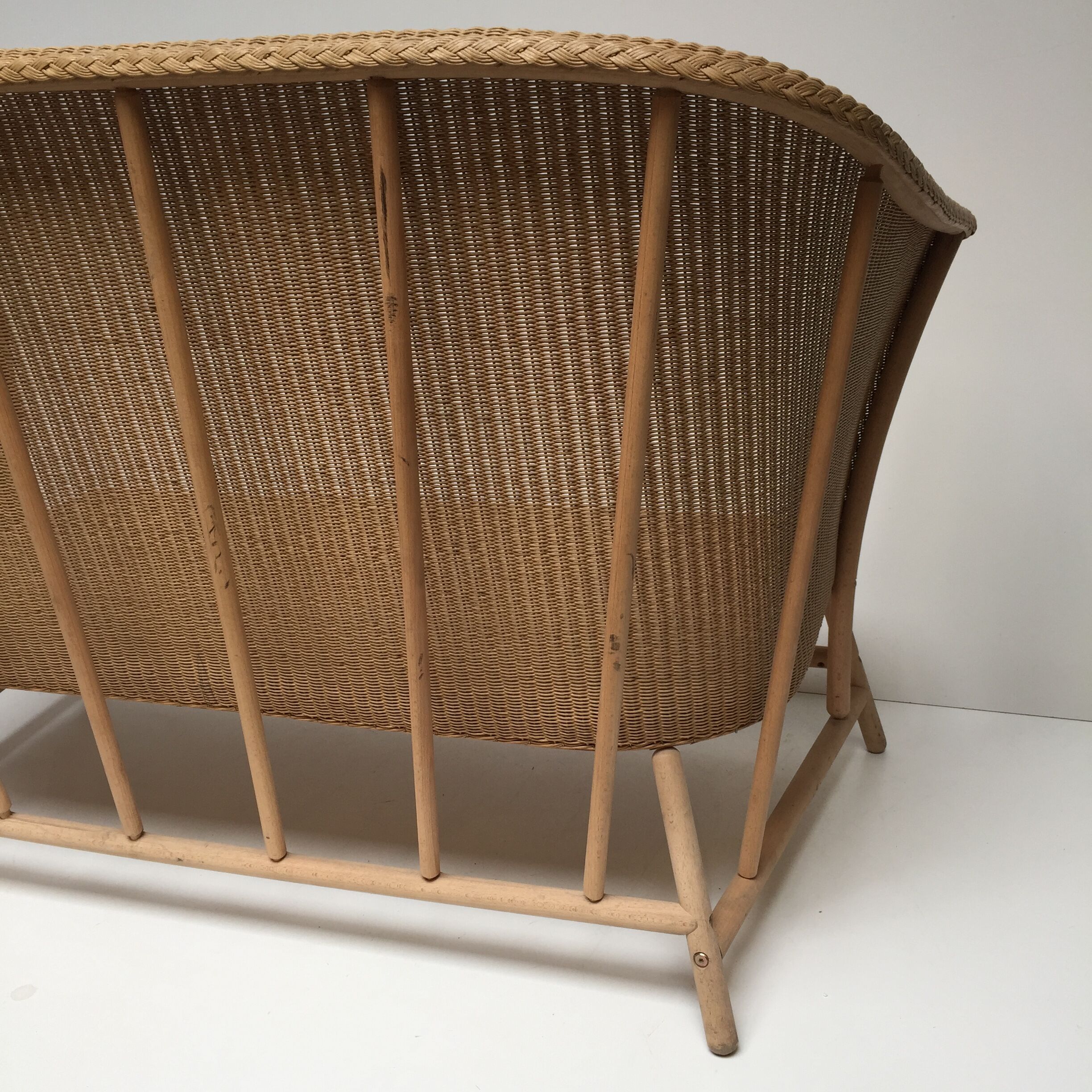 Banquette canapé Lloyd Loom