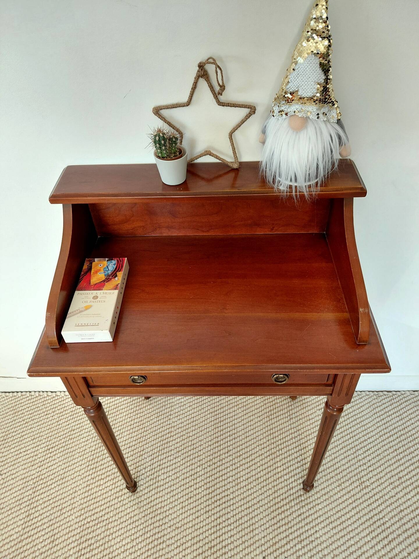 Bureau Bonheur du Jour in Louis XVI style - Cherry wood and Brass - NF P label.