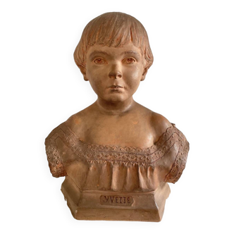 Terracotta bust of a girl