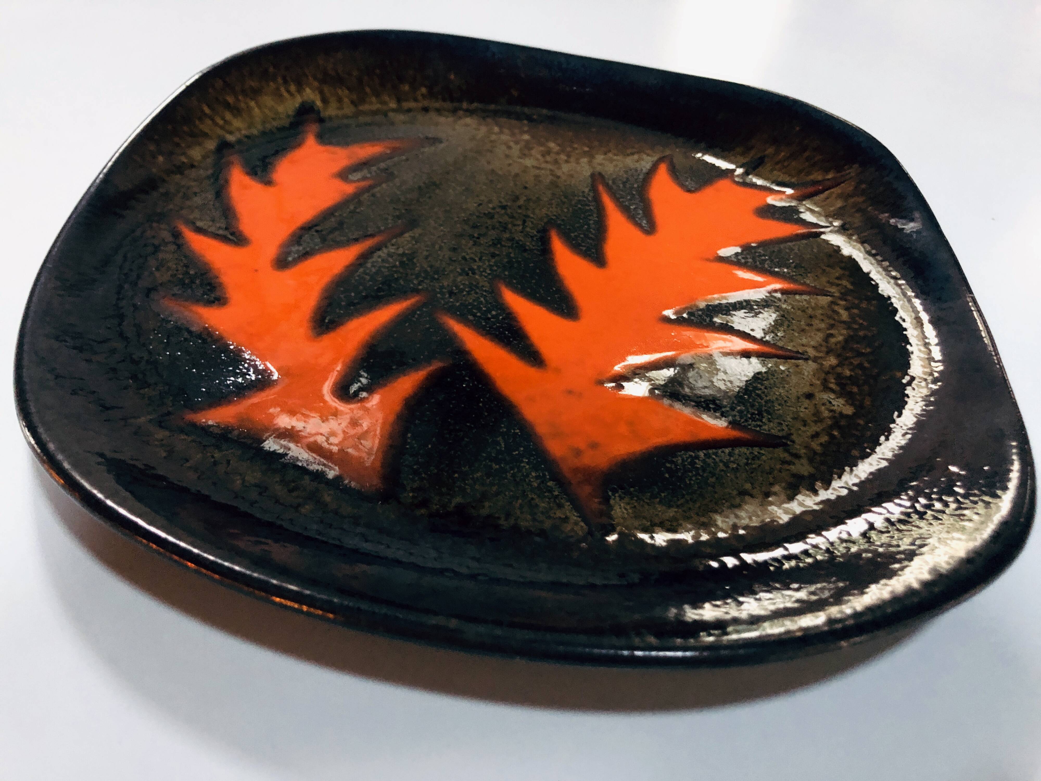 Vintage Dish • Pocket tray • Ceramic • Vallauris • In the style of Gilbert Valentin • 1950-1960
