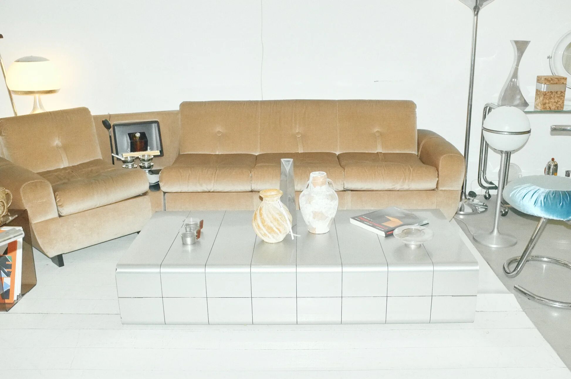 Aluminium and mirror coffee table, Roche Bobois, 1970-1980