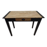 Table or desk with a wooden drawer – Completely revamped