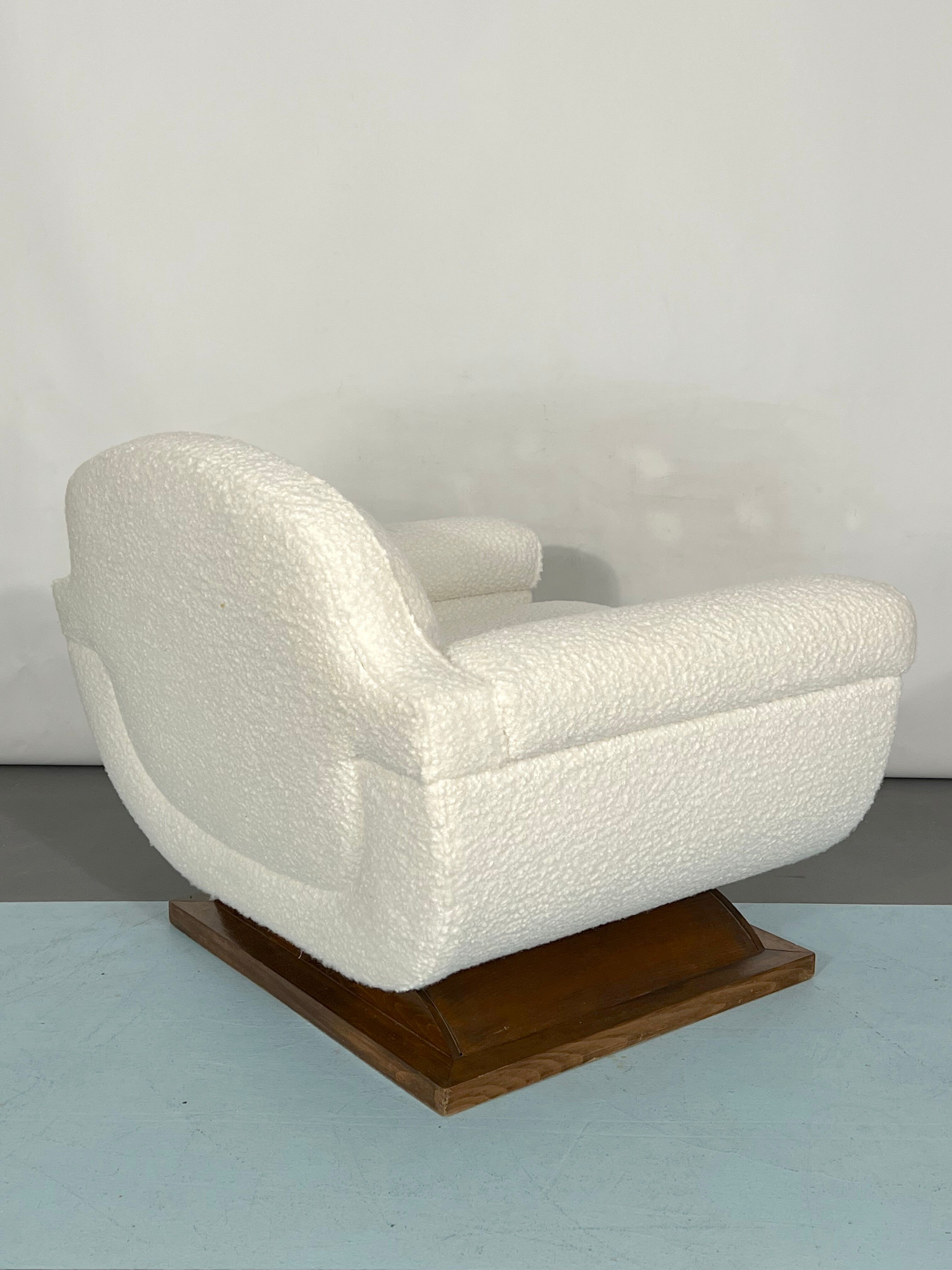 Mid-century White Art Deco sofa and armchair. Italy 1930s
