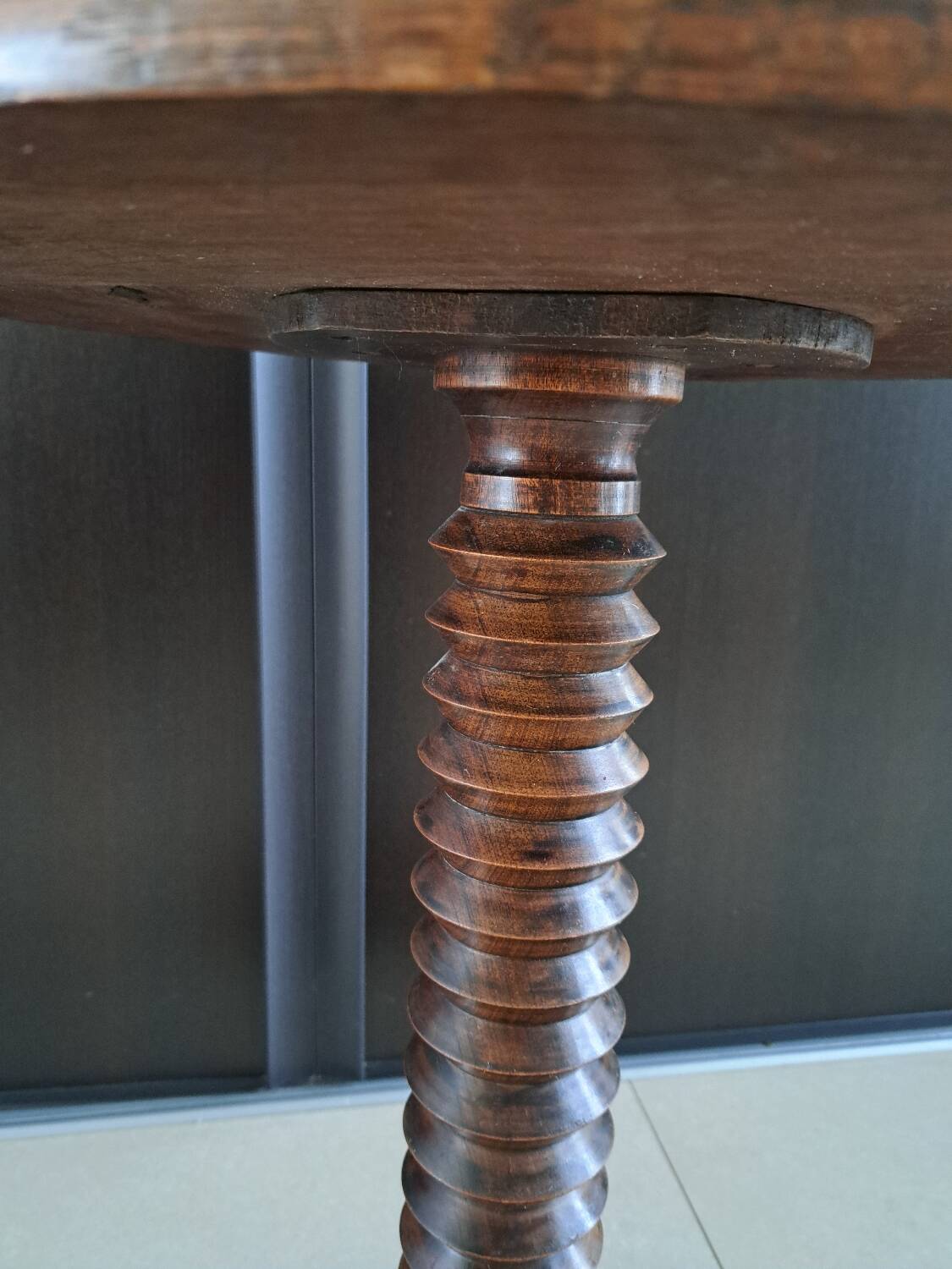 Guéridon around 1940