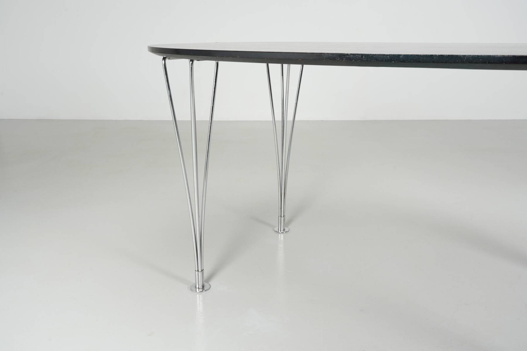 Piet Hein SuperEllipse table by Fritz Hansen circa 1980