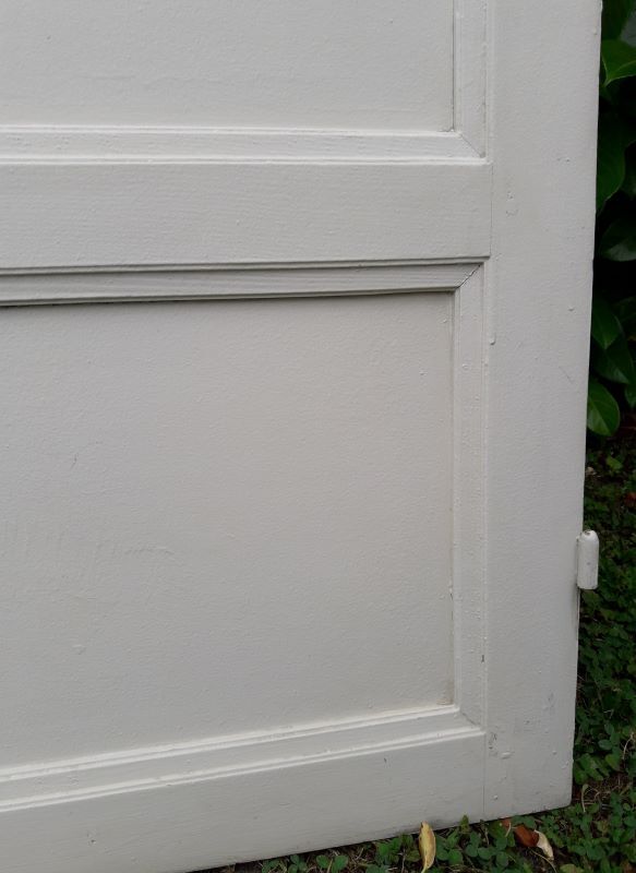 Porte vintage panneautée