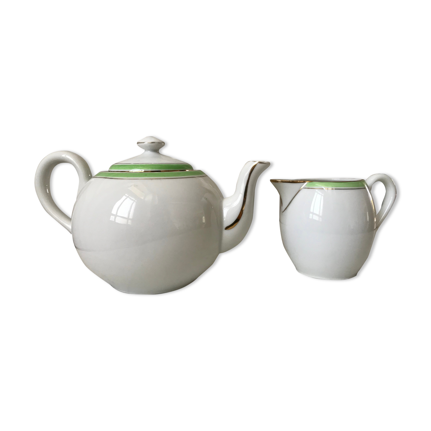 Duo of a teapot and a milk jar 60s