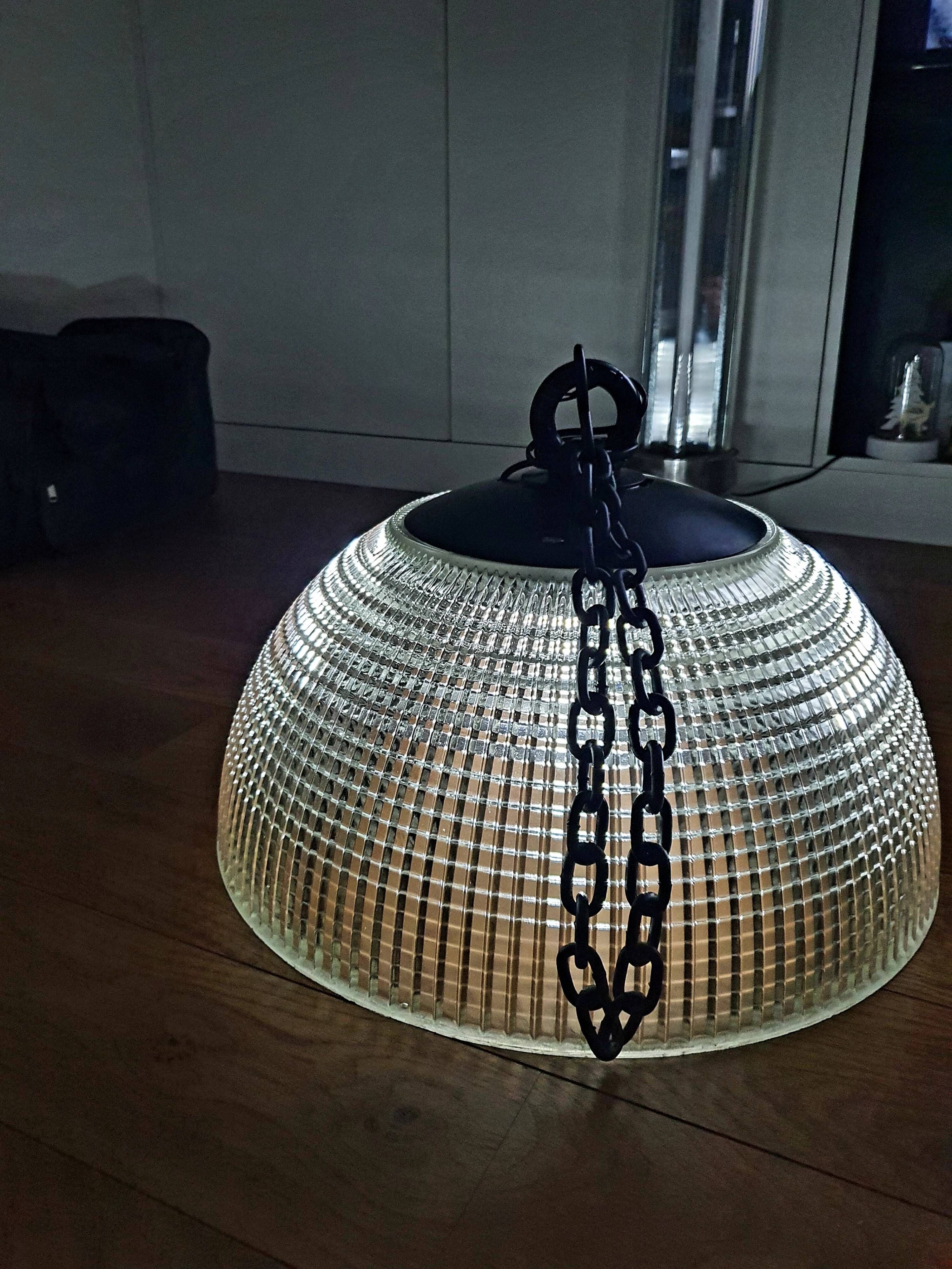 Holophane half-sphere suspension