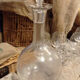Ensemble carafe et sept verres alcool