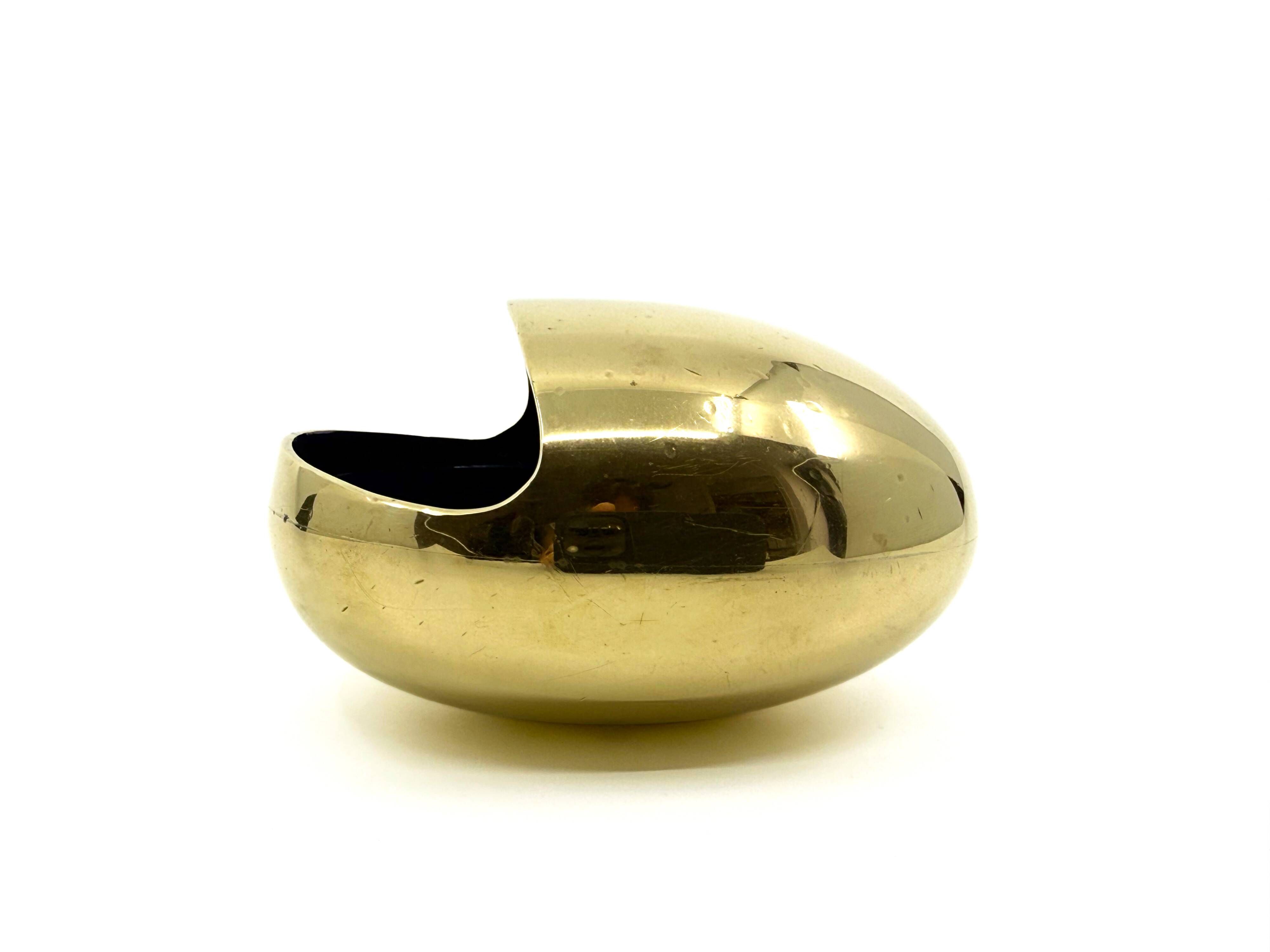 Modernist ashtray "the smile" • Hans Bundle for Carl Cohr • Denmark 50s
