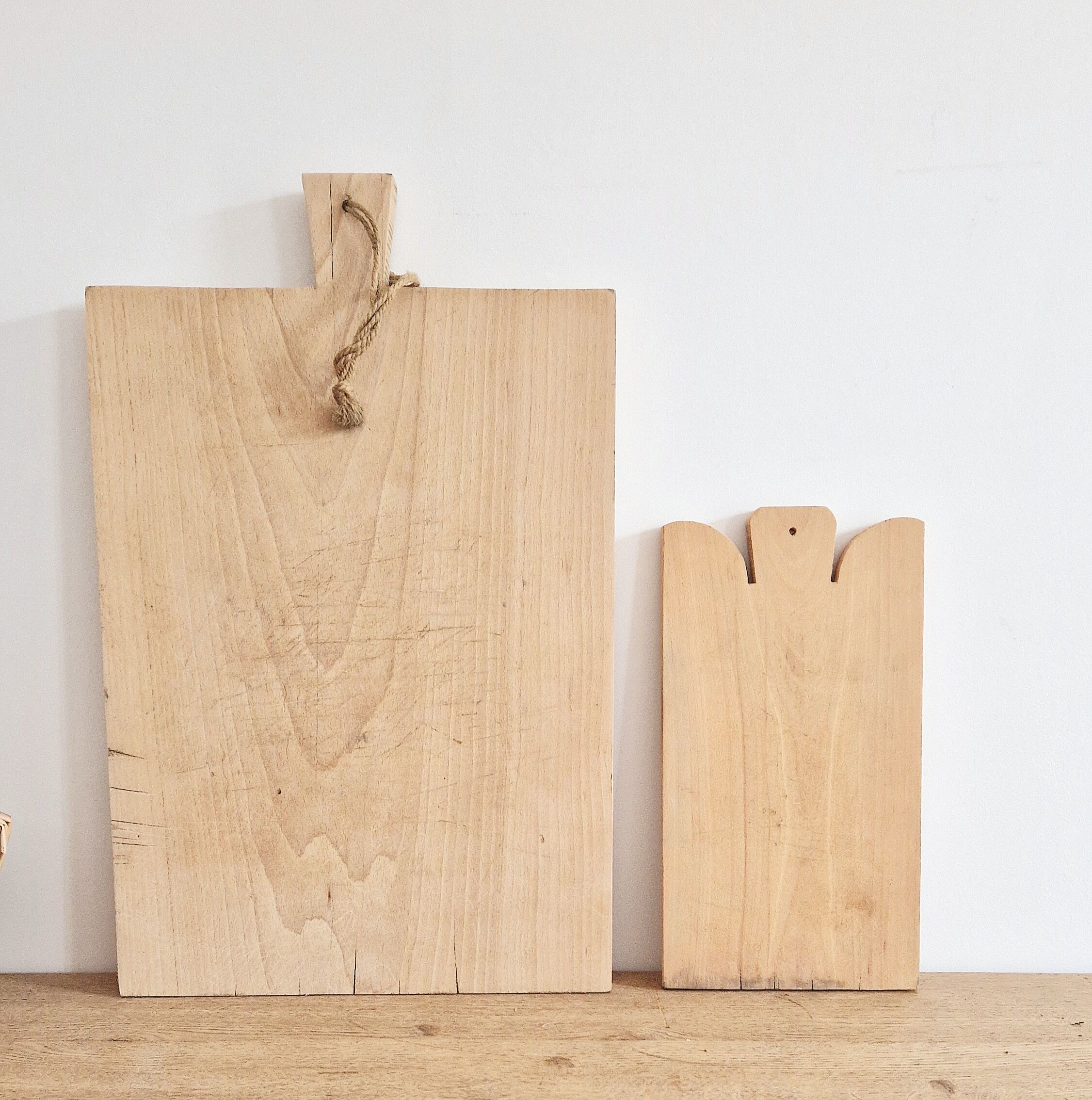 Set of two cutting boards