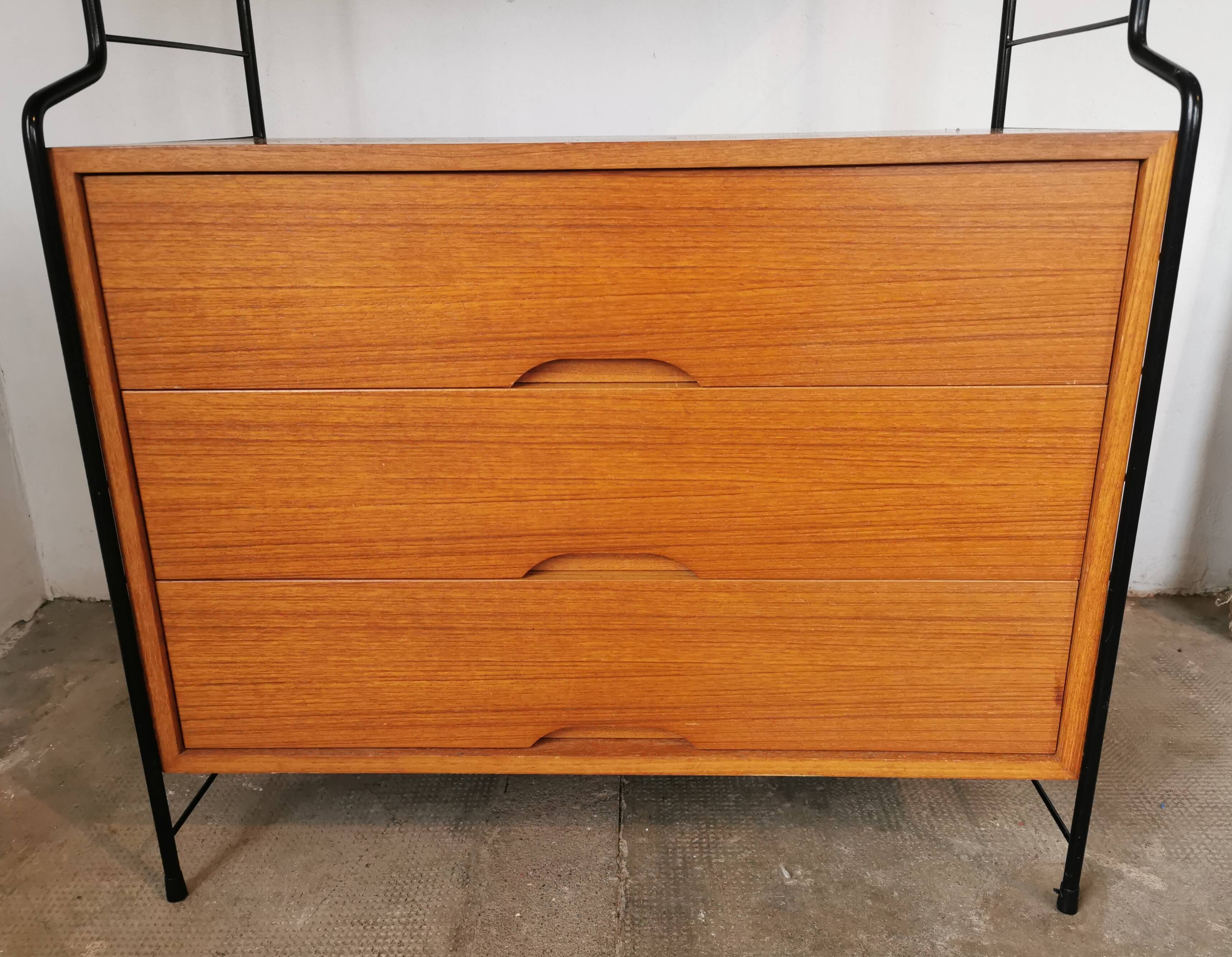 Scandinavian-style modular shelf, bookcase