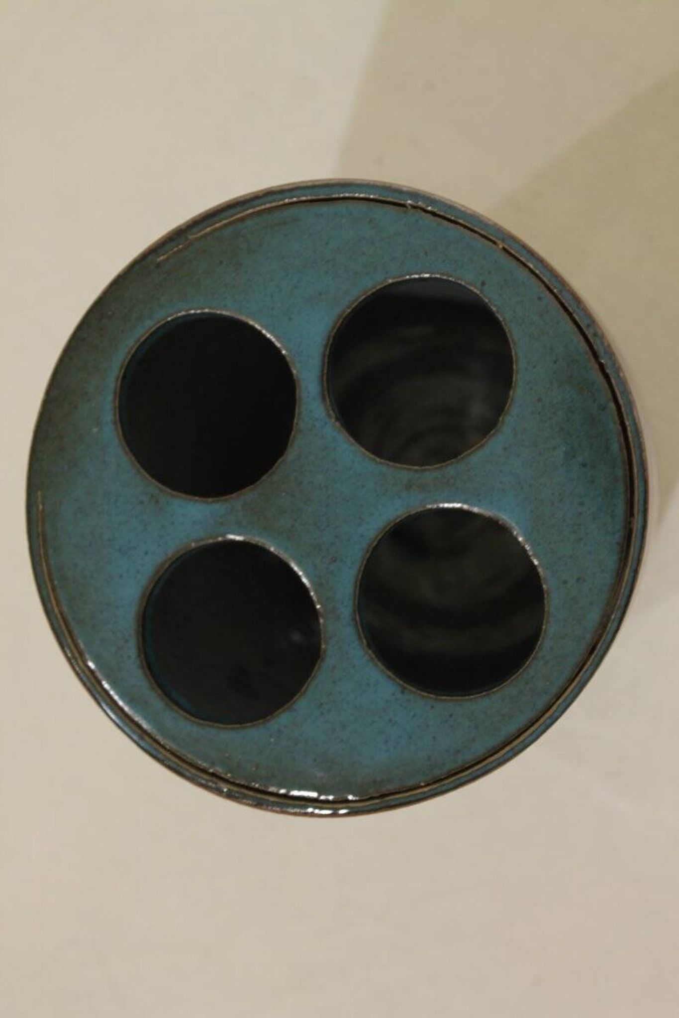 Important vase pique fleurs en grès de Charles Gaudry (1933-1980)
