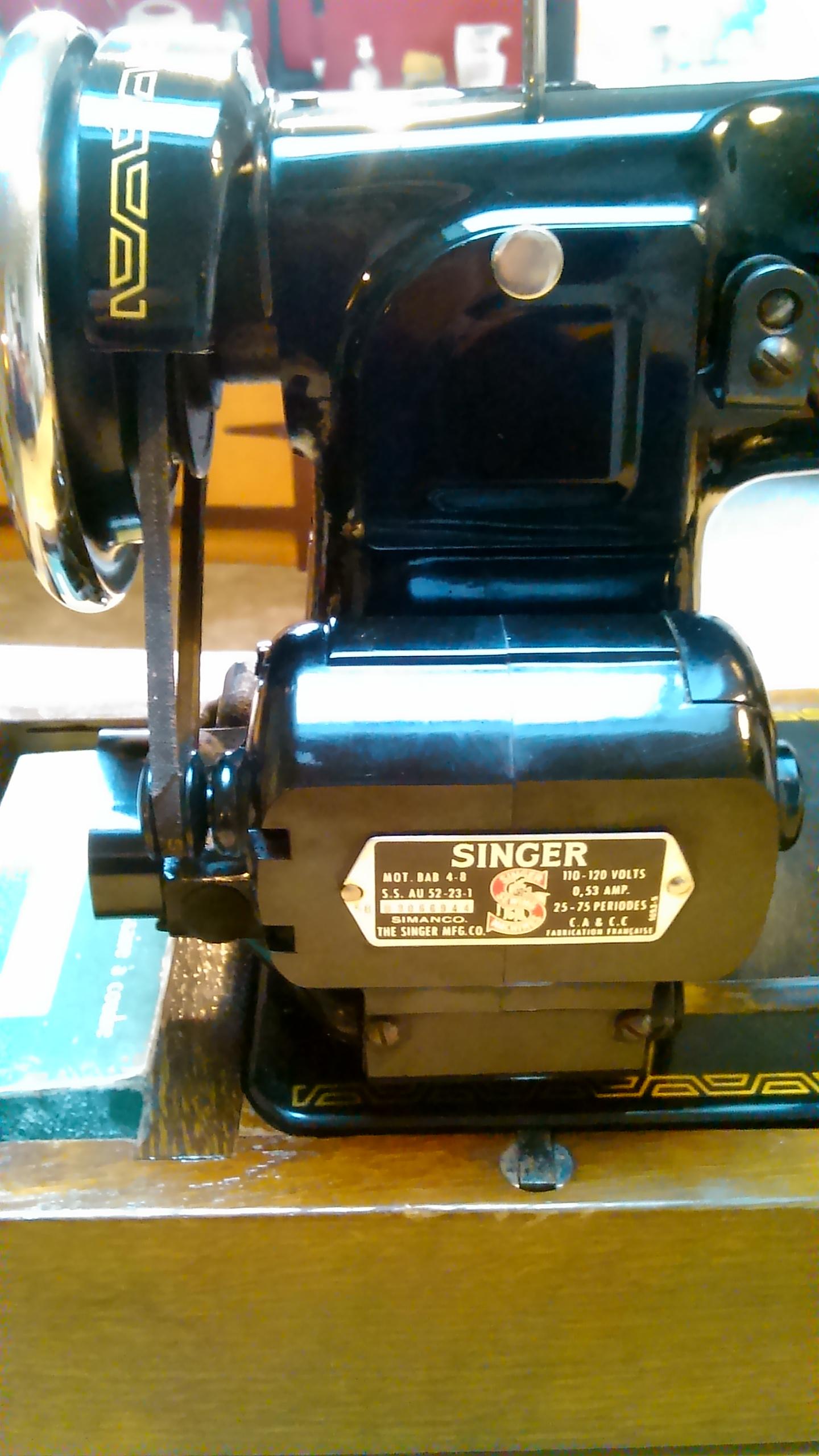 Machine à coudre Singer 191B