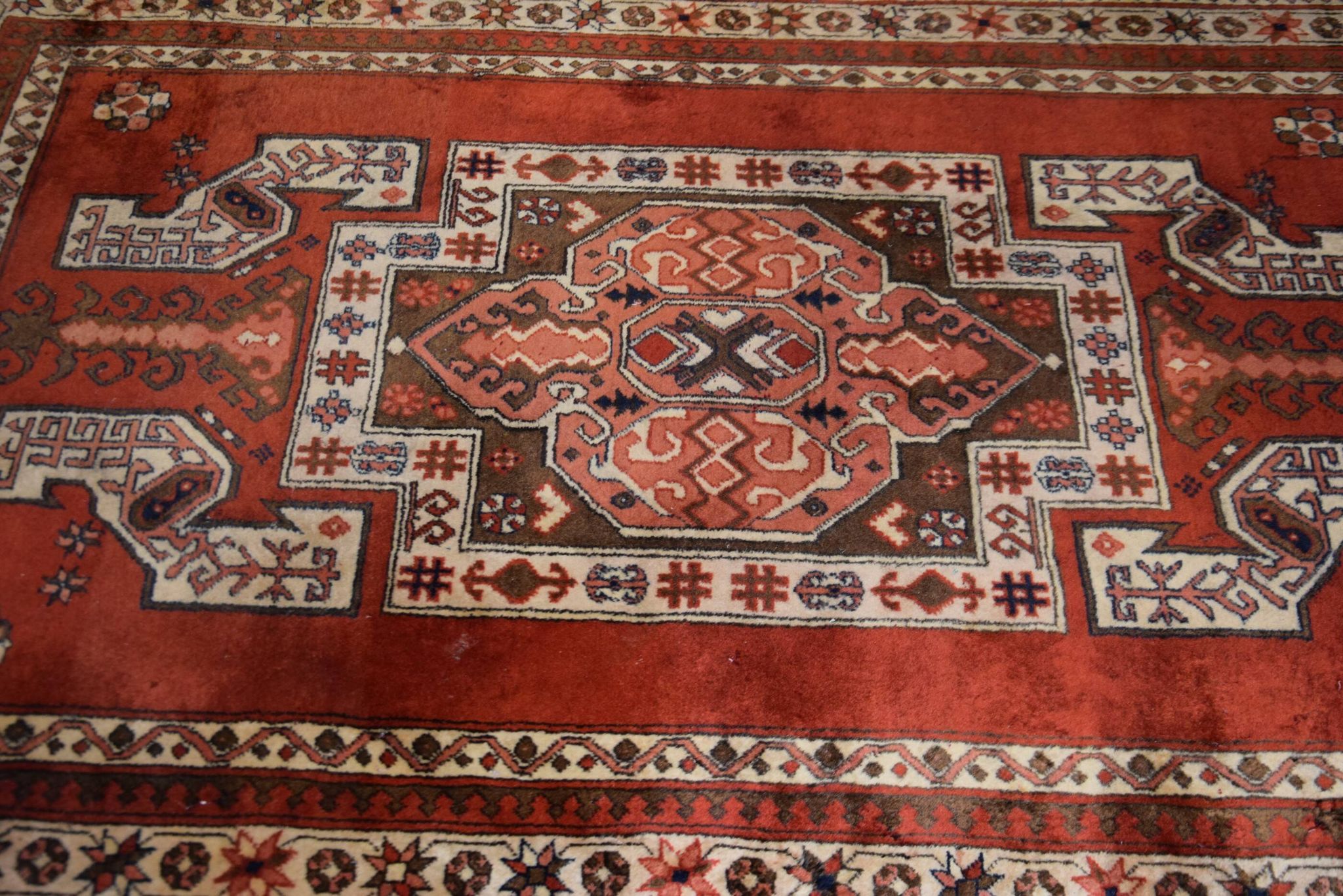 Afghan kazak oriental rug – hand-knotted: 127 x 170 cm