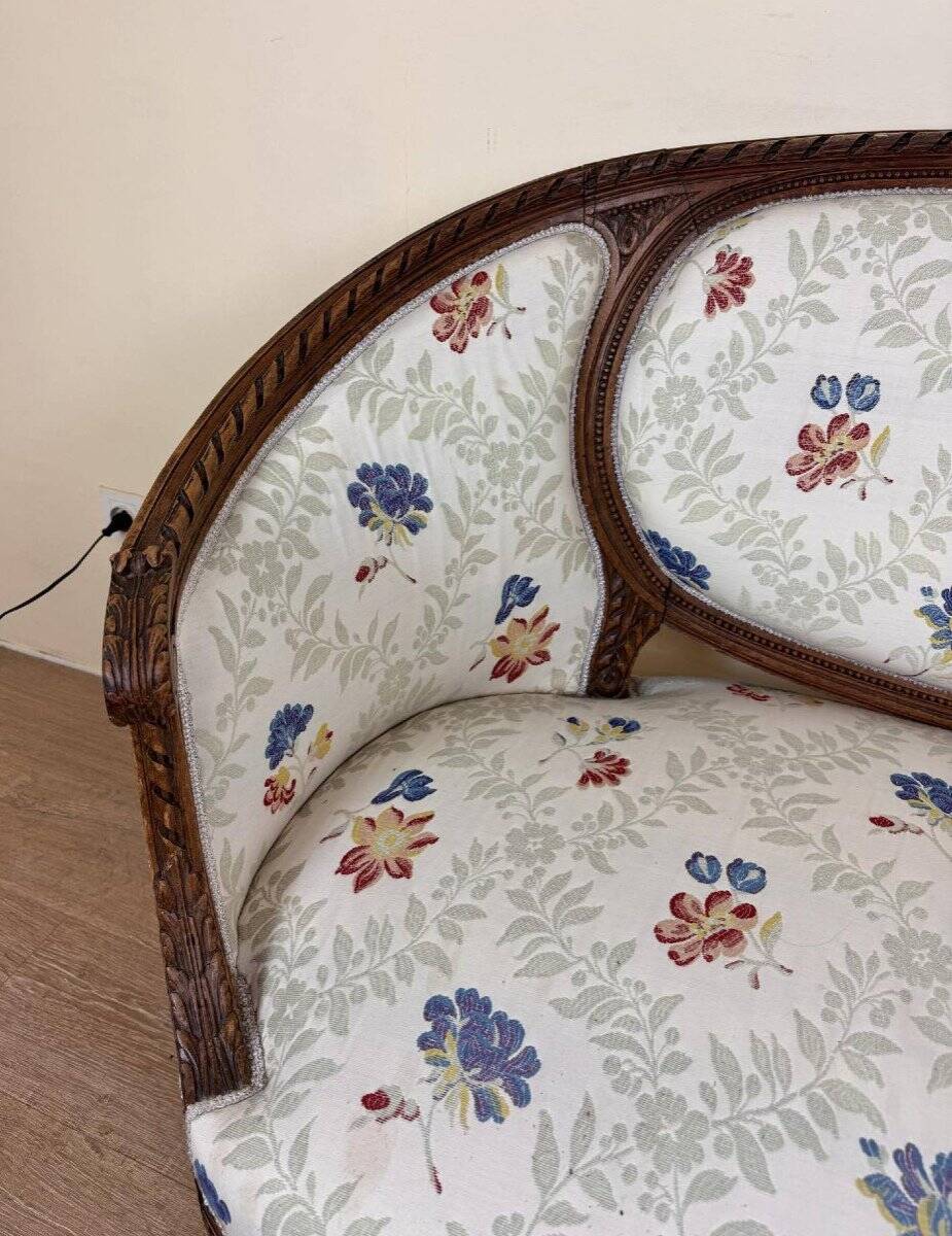 Louis XVI Style Basket Bench with floral fabric