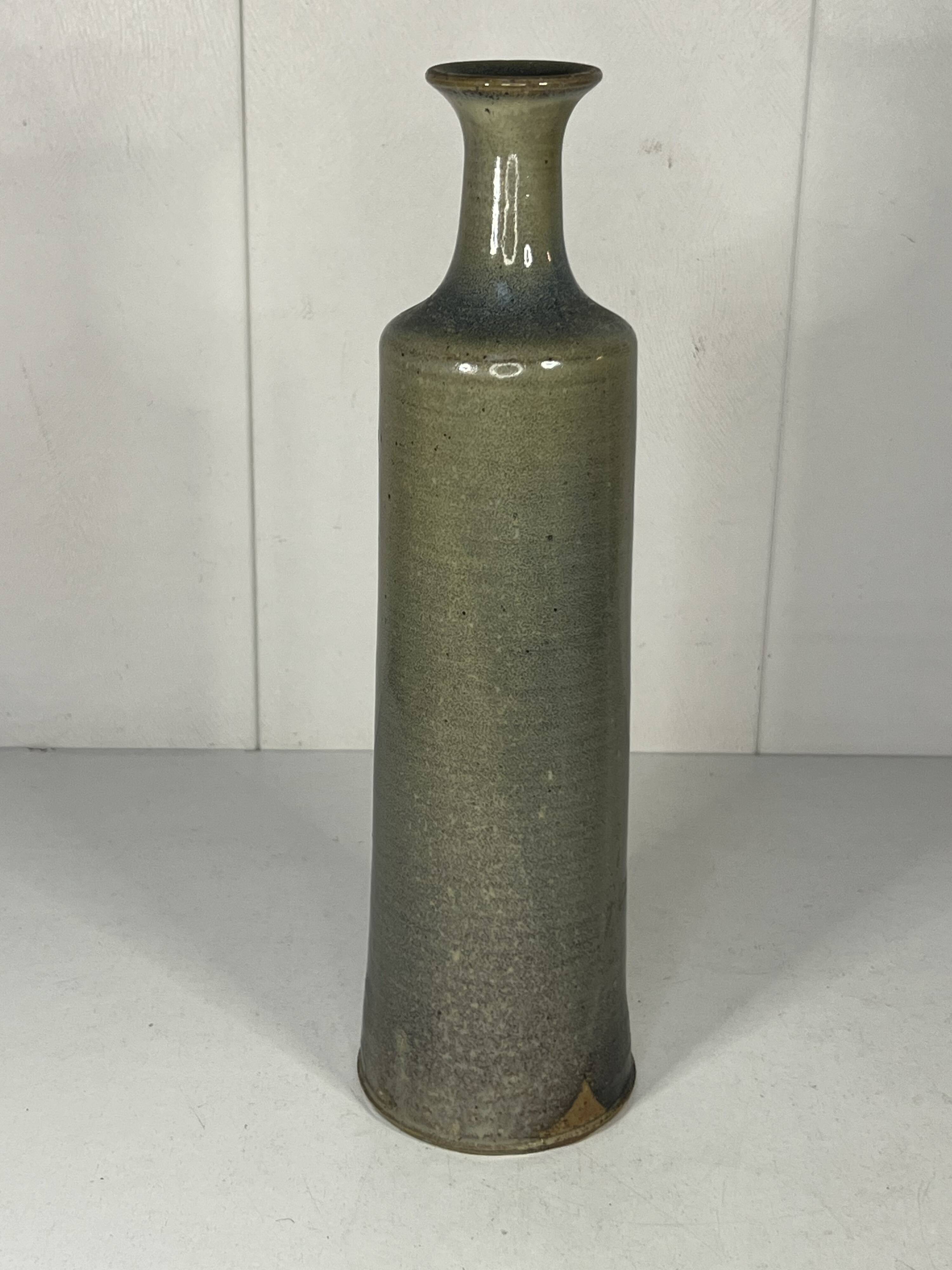 Bottle-shaped vase in glazed stoneware, 20th century design, H: 28cm