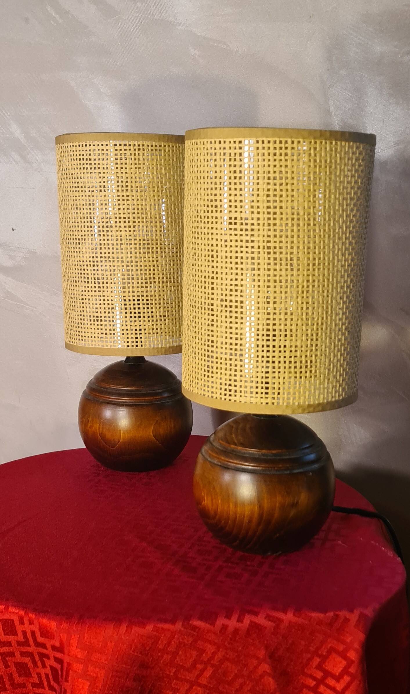 Pair of solid wood ball lamps, Scandinavian style bedside lamps, 33x14