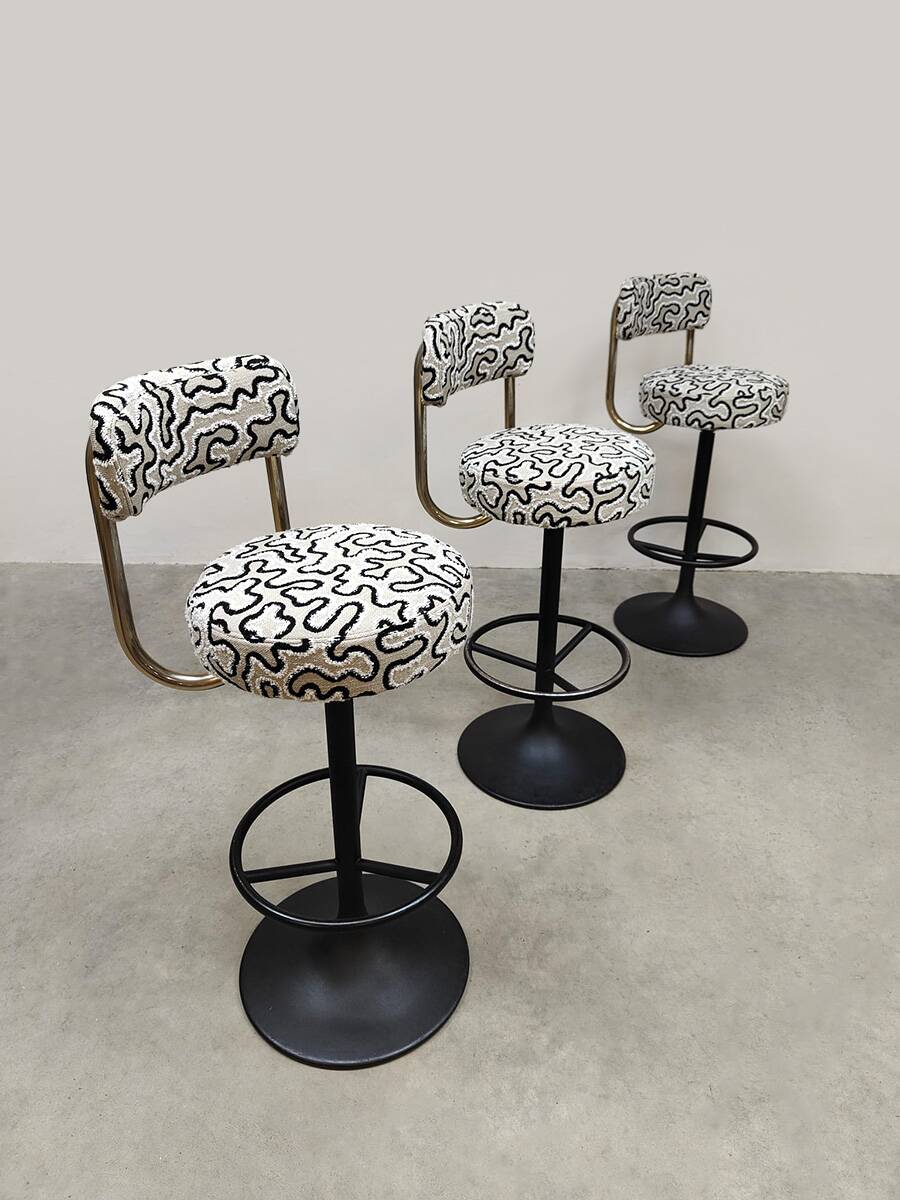 Swedish design Cobra barstools Borje Johanson ‘Swirl’