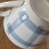 2 old cups