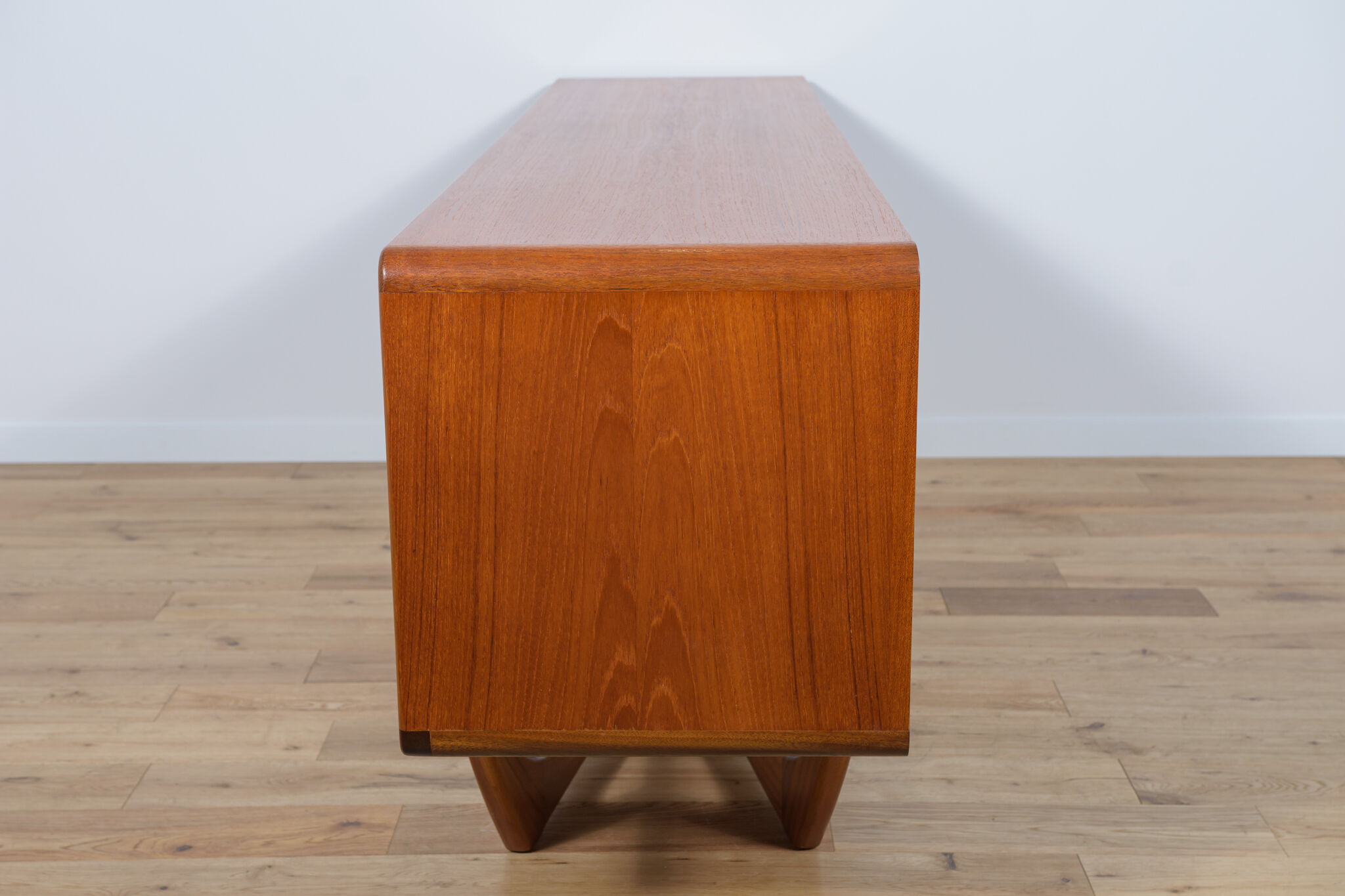 British teak sideboard, by  Beithcraft ,1960s