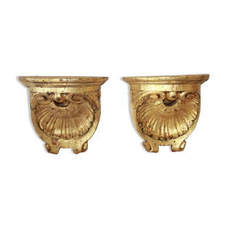 pair of gilded wood consoles with 19th century shell potif