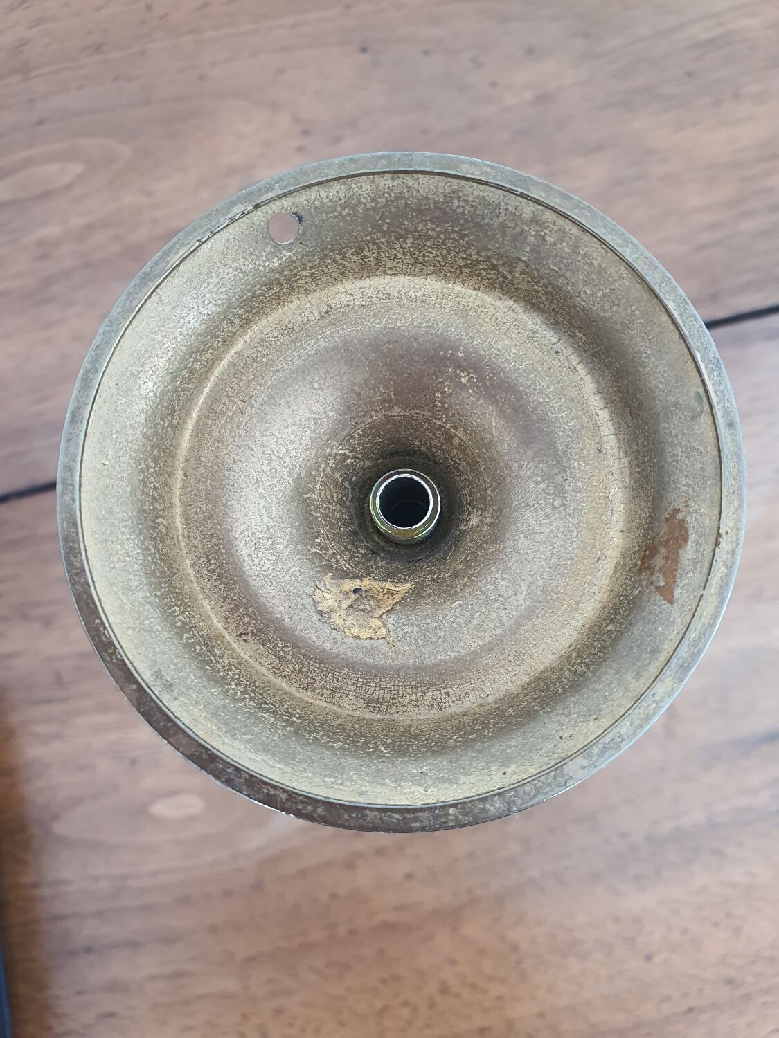 Lamp base