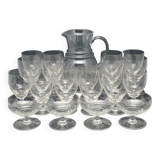 Carafe and stemmed glasses service