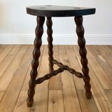 Tripod stool in beaded wood / turned 40s