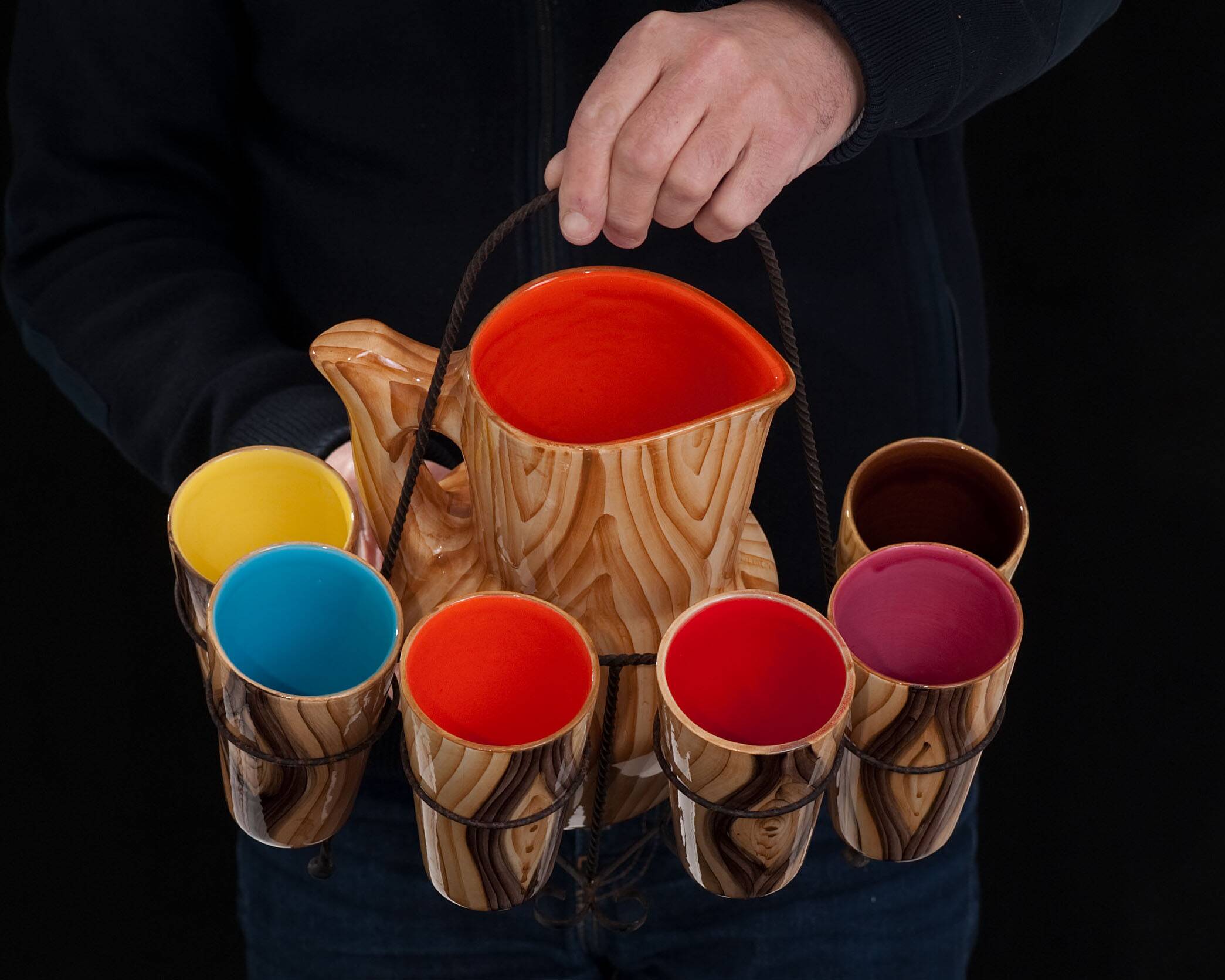 Orangeade service pitcher and 6 ceramic glasses faux wood and wrought iron Vallauris year 50/60