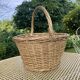 Light woven wicker round basket