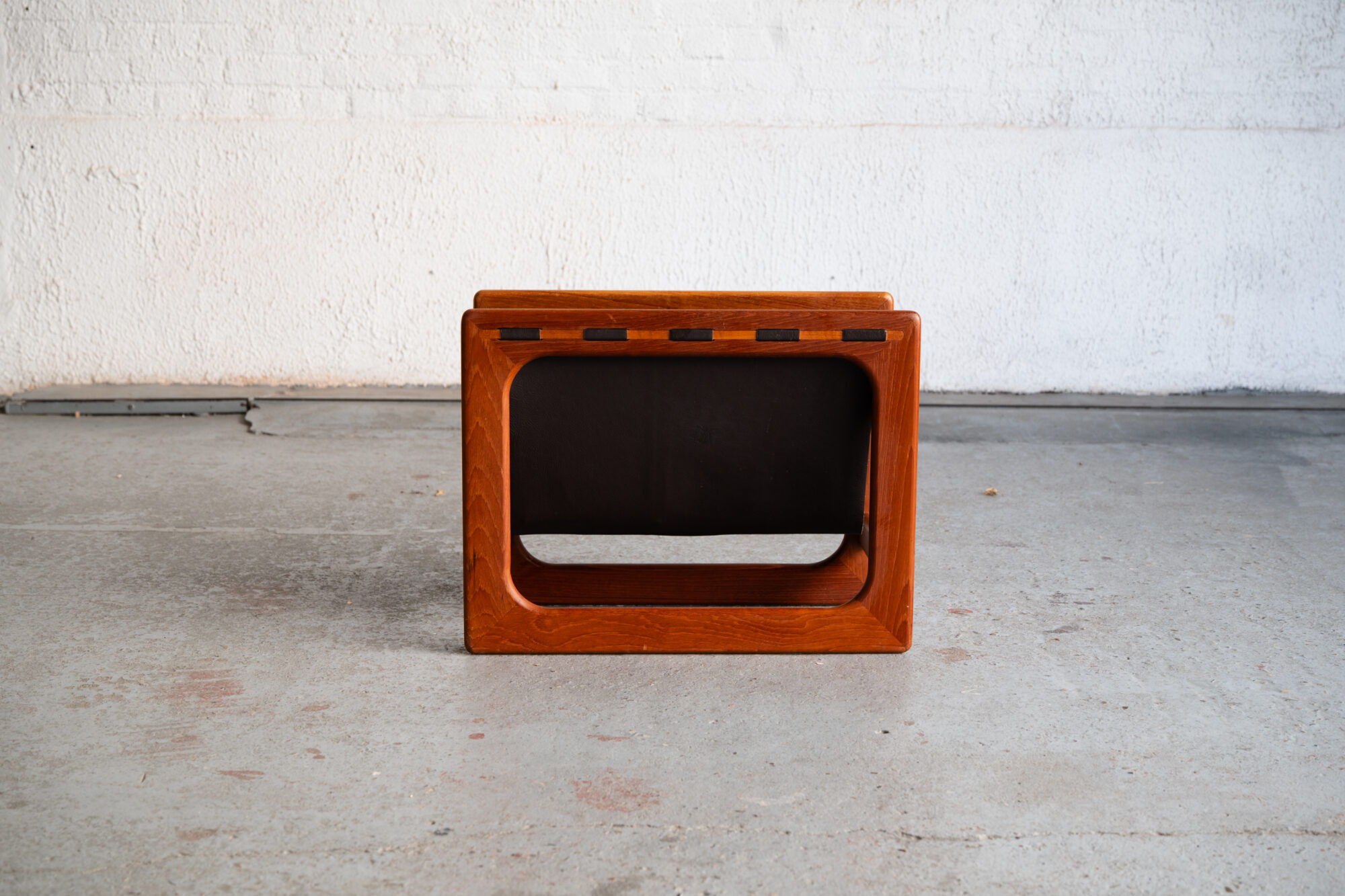 Magazine rack by Aksel Kjersgaard