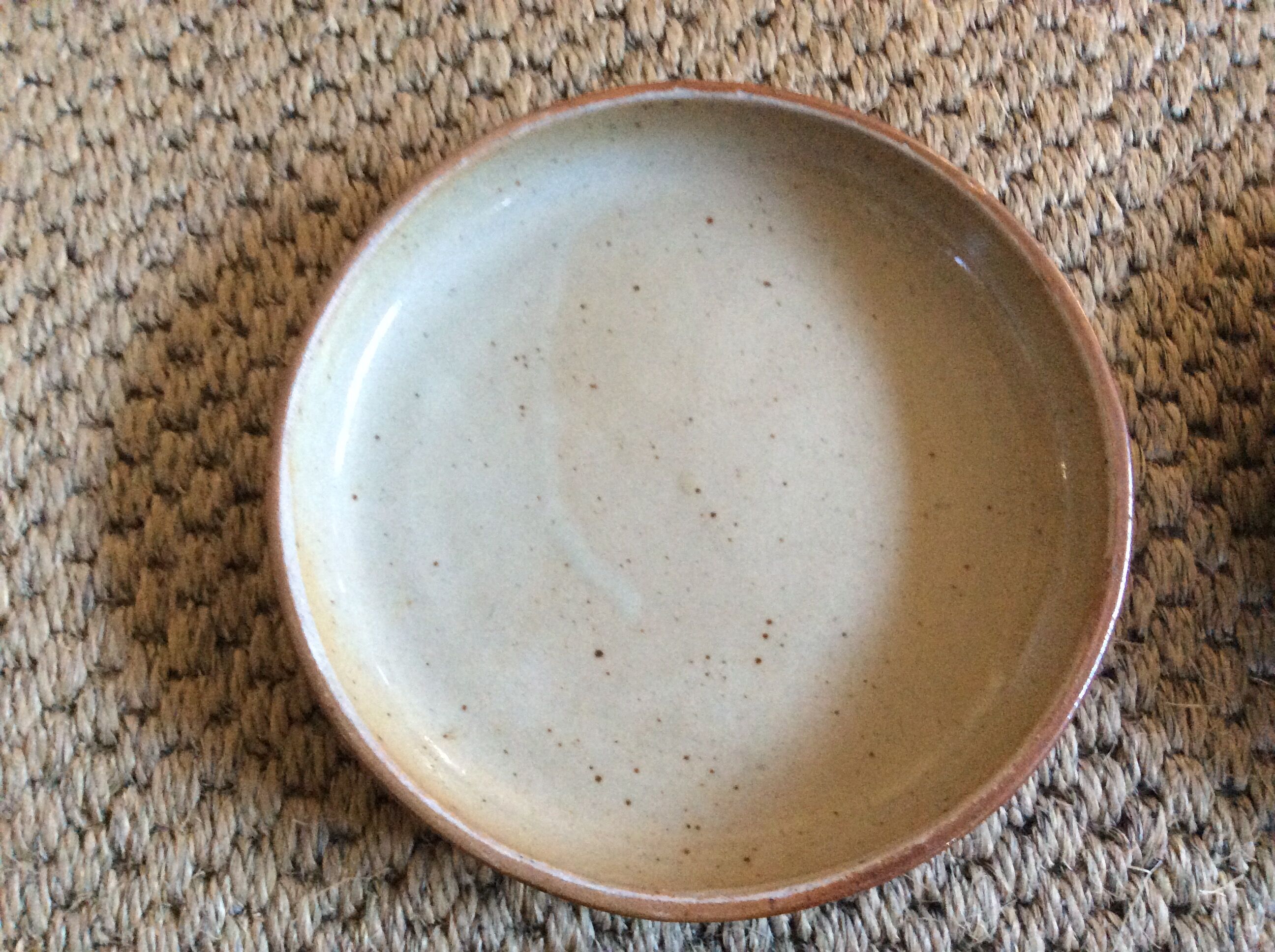 Series of 4 stoneware plates