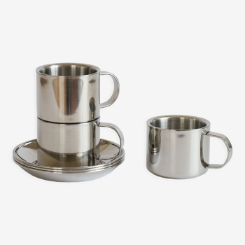 Set of 3 metal cups