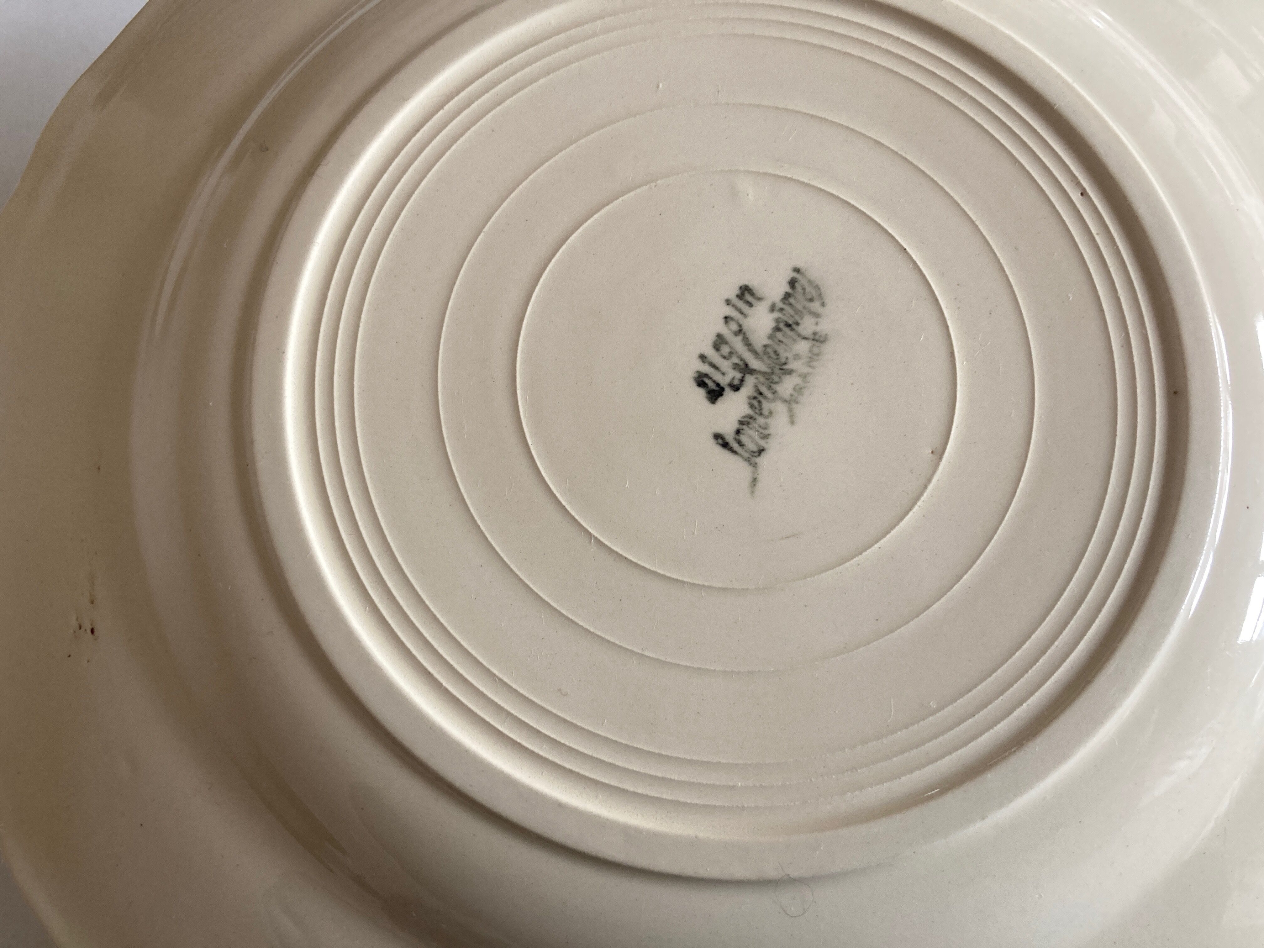 Set of 8 flat plates Ivory from Sarreguemines to godrons 24.5cm